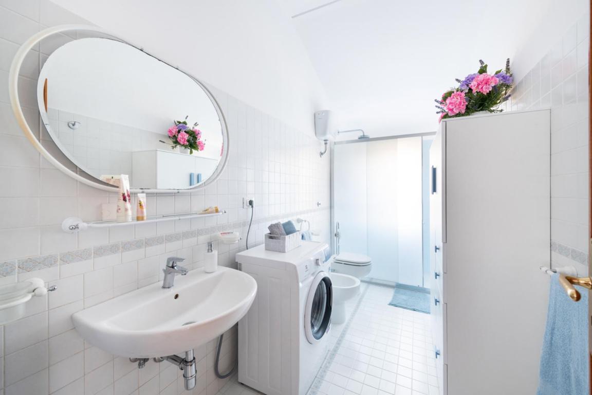 Sorrentovibes - Sea View Rooftop Apartment With Jacuzzi & Garden Exteriör bild